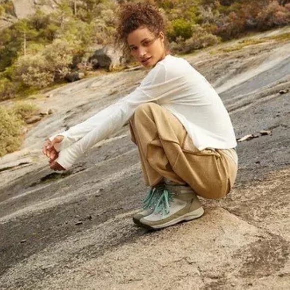 Free People Movement Victory Lap Graphic Long-Sleeve - Picture 4 of 7